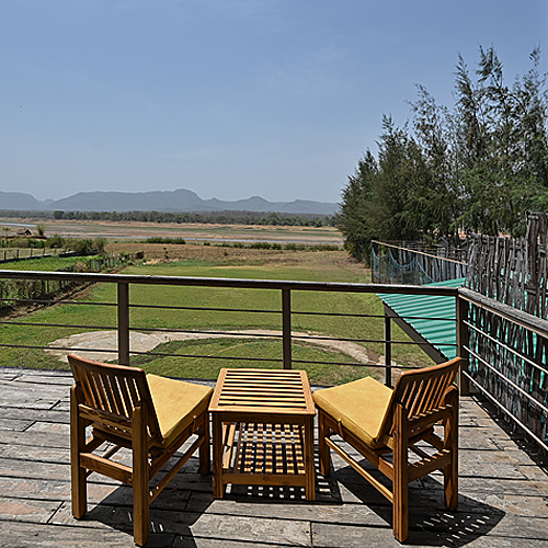 The Satpura Panchtatava Villa
